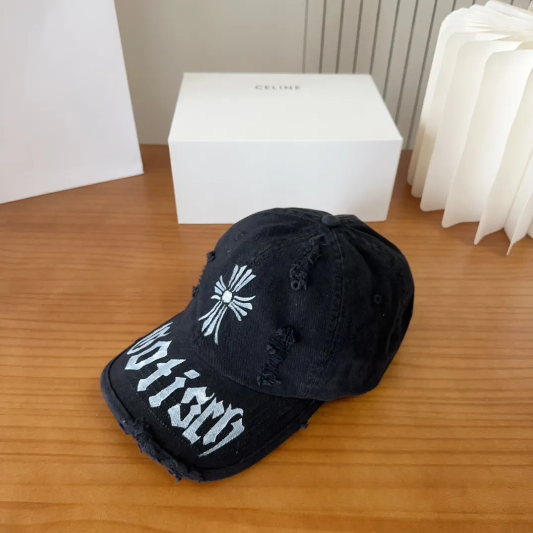 💰60 Chrome Hearts 💓Early spring Korean style fashion retro distressed hole hat wear design versatile baseball cap peaked cap